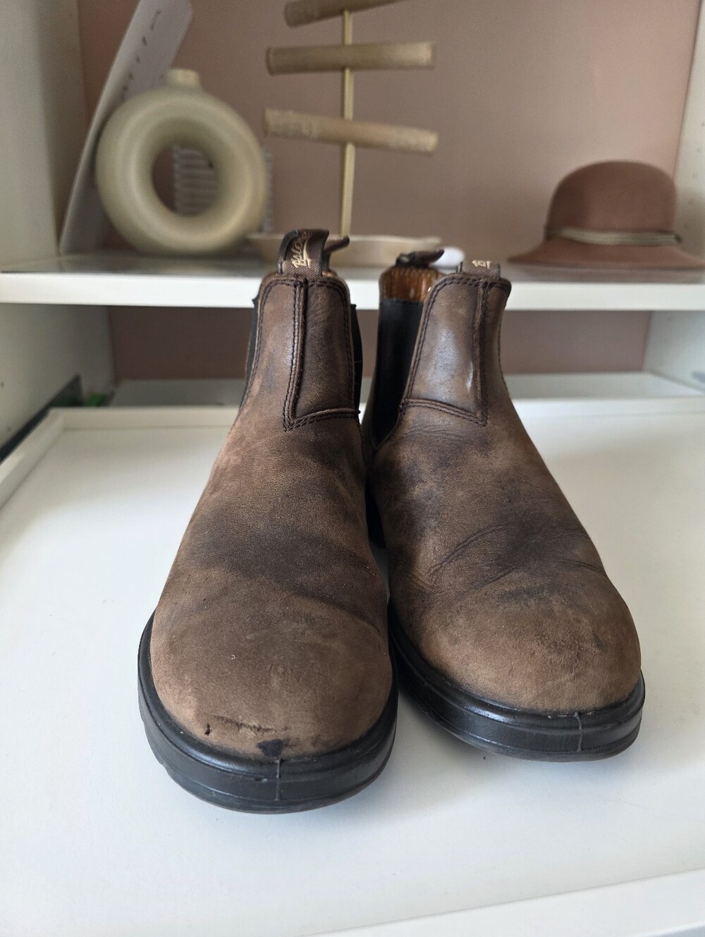Blundstone Brown Suede Chelsea Booties